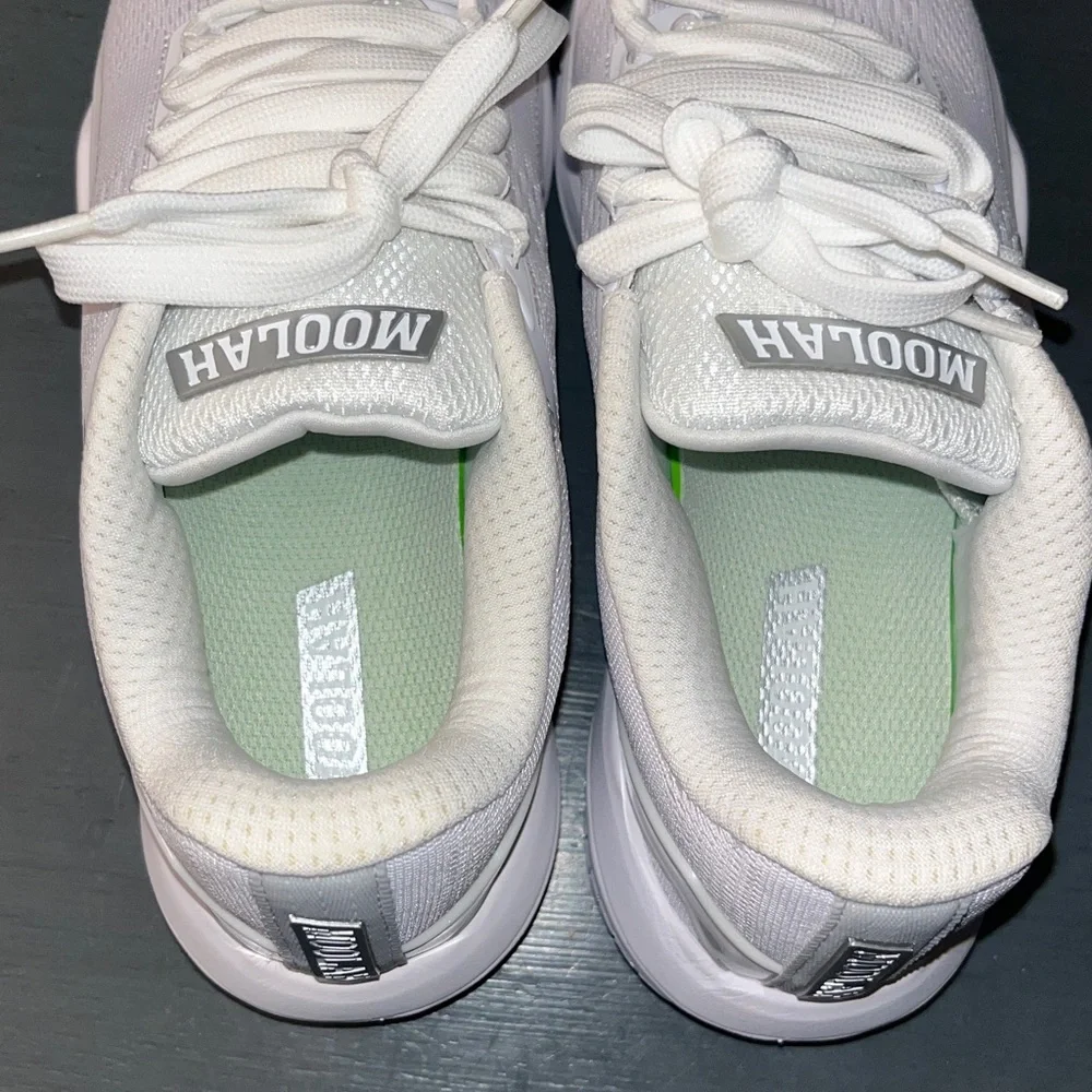 Moolah Kicks Neovolt Low Women's Basketball Shoes White Pro V2 Size Woman's 6